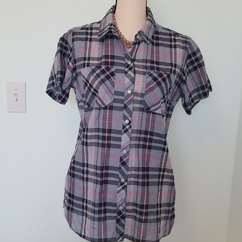 EDDIE BAUER SHORT SLEEVE BUTTON DOWN